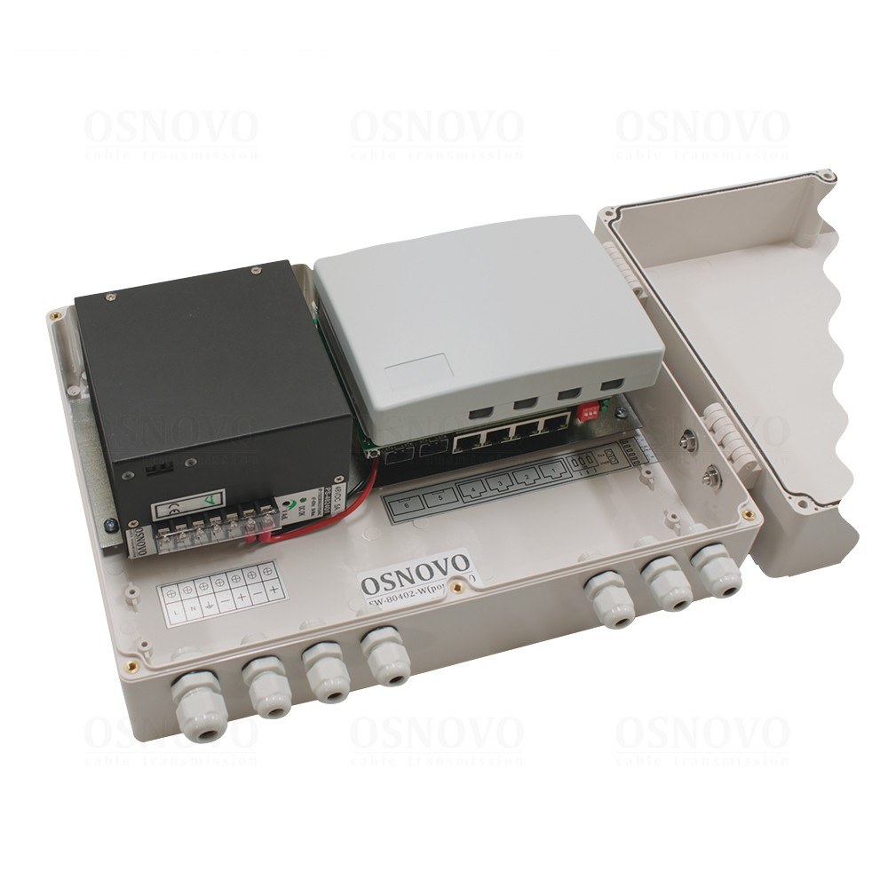 Фото Уличный PoE коммутатор Osnovo SW-80402-W(port 60W) - Gigabit Ethernet на 6 портов. Порты: 4 x GE (10/100/1000Base-T) с PoE (до 60W) + 2 x GE SFP (1000Base-X). Соответствует стандартам PoE IEEE 802.3af/at. Автоматическое определение PoE устройств. Суммарны