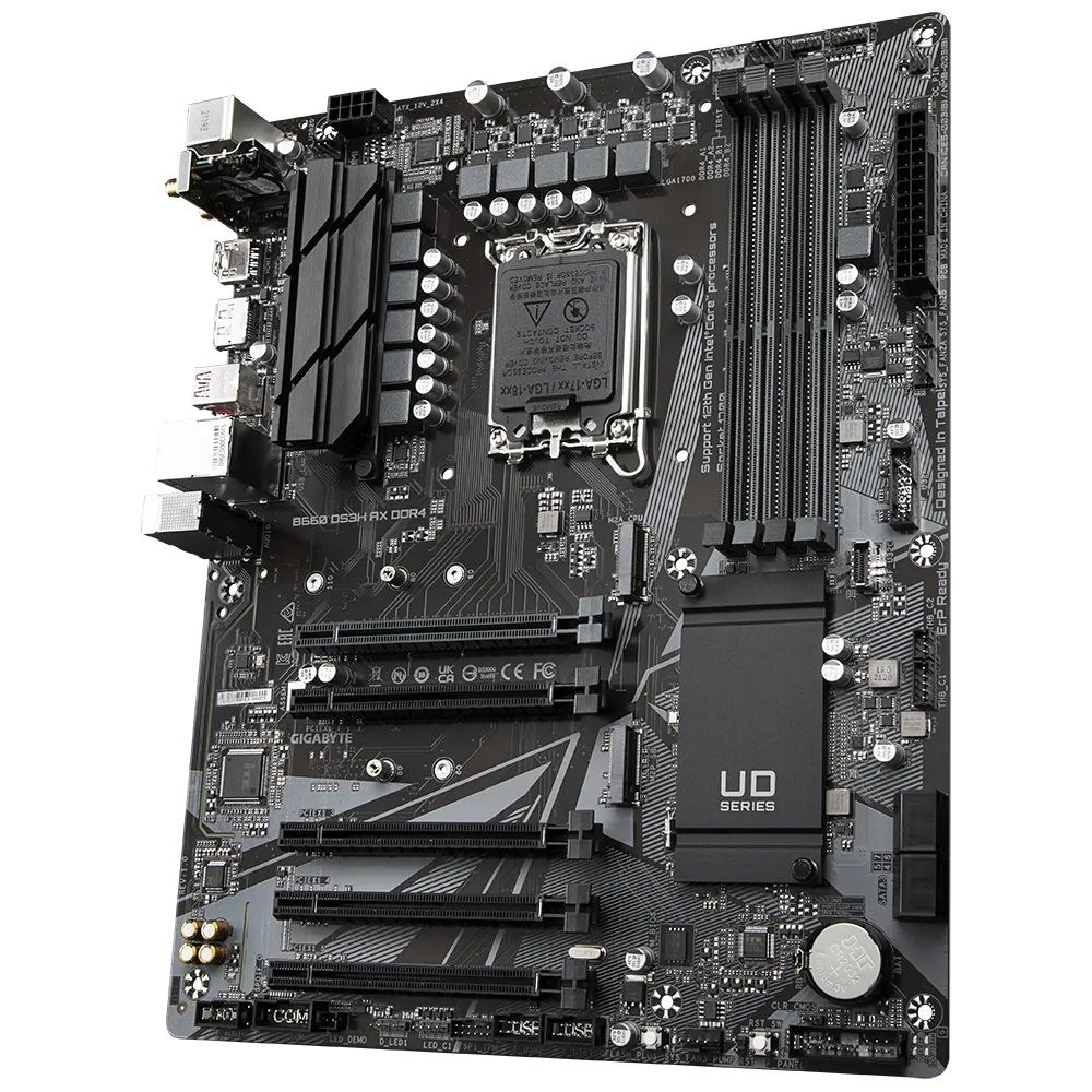 Фото Материнская плата Gigabyte B660 DS3H AX DDR4 Soc-1700 Intel B660 4xDDR4 ATX AC`97 8ch(7.1) GbLAN RAID+HDMI+DP