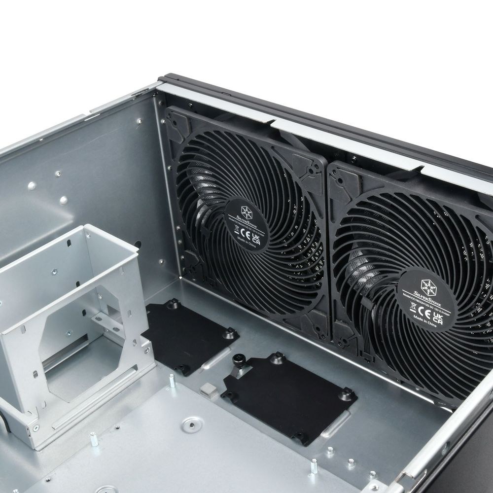 Фото Компьютерный корпус Silverstone SST-RM51
