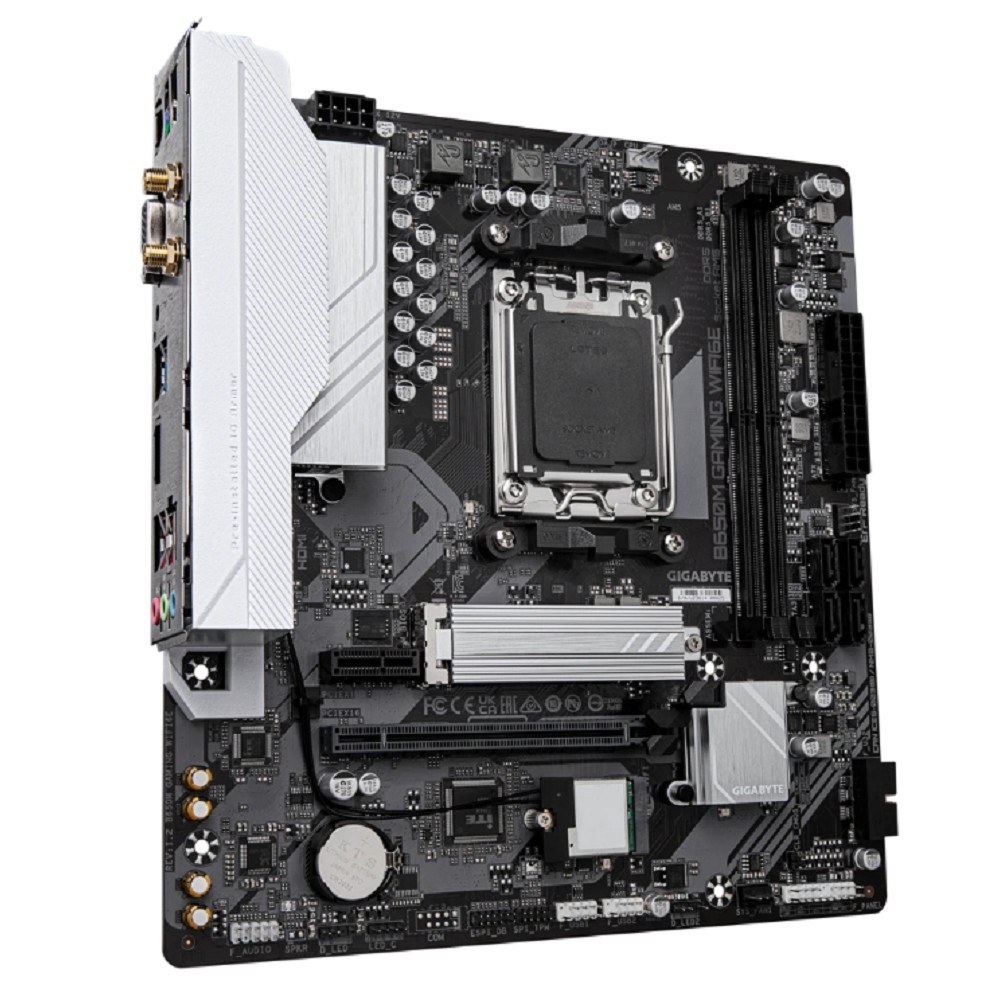 Фото Материнская плата Gigabyte B650M GAMING WIFI6E, AM5, AMD B650, 2xDDR5, 4xSATA, 1xM.2, 1xPCIe 4.0 x16, 1xPCIe 3.0 x1, 1xD-Sub, 1xHDMI (v2.1), 1x2.5Gb LAN, Wi-Fi 6, Bluetooth 5.3, 2xUSB-A 5Gbps, 5xUSB-A 2.0, 3x3.5 мм, 7.1, mATX