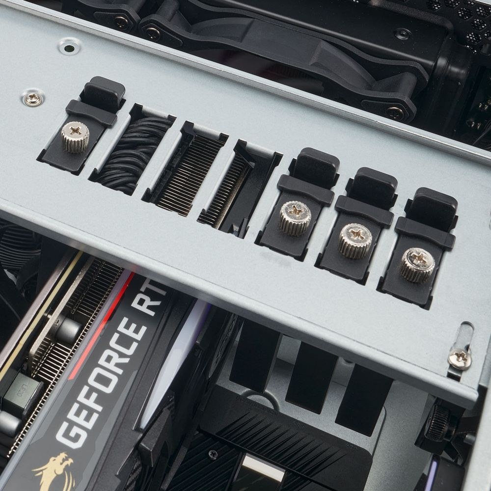 Фото Компьютерный корпус Silverstone SST-RM44