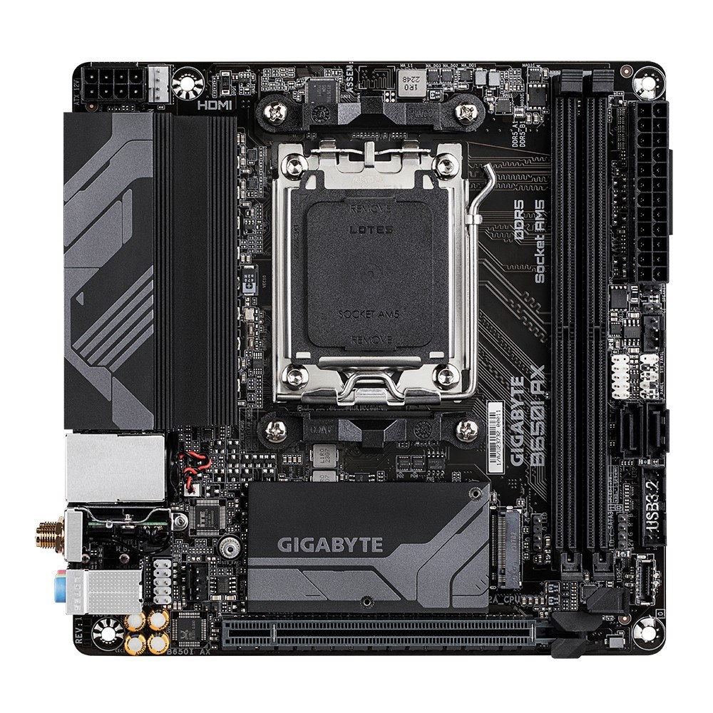 Фото Материнская плата GIGABYTE B650I AX, AM5, AMD B650, 2xDDR5, 2xSATA, 1xM.2, 1xPCIe 4.0 x16, 1xHDMI, 1xDP, 1x2.5Gb LAN, Wi-Fi 6E, Bluetooth 5.3, 1xUSB-C 5Gbps, 1xUSB-A 5Gbps, 3xUSB-A 2.0, 3x3.5 мм, 7.1, ITX