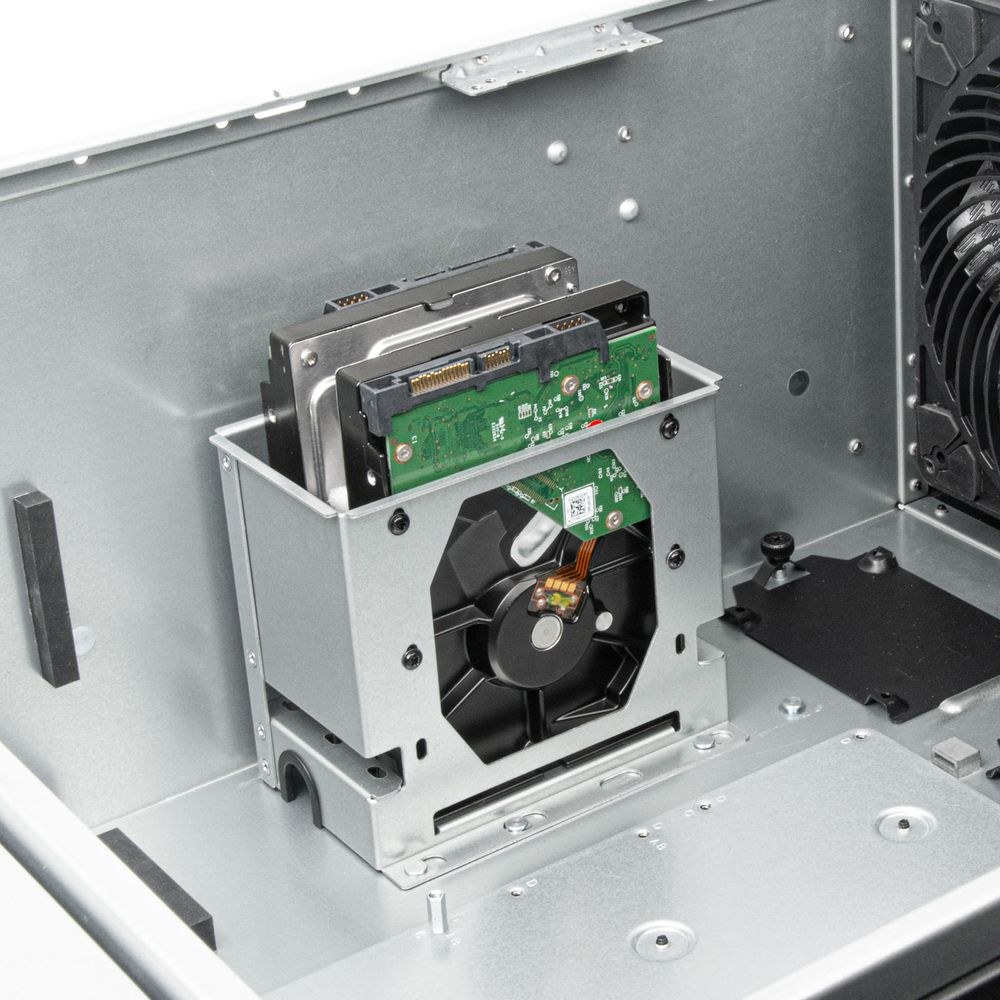 Фото Компьютерный корпус Silverstone SST-RM51